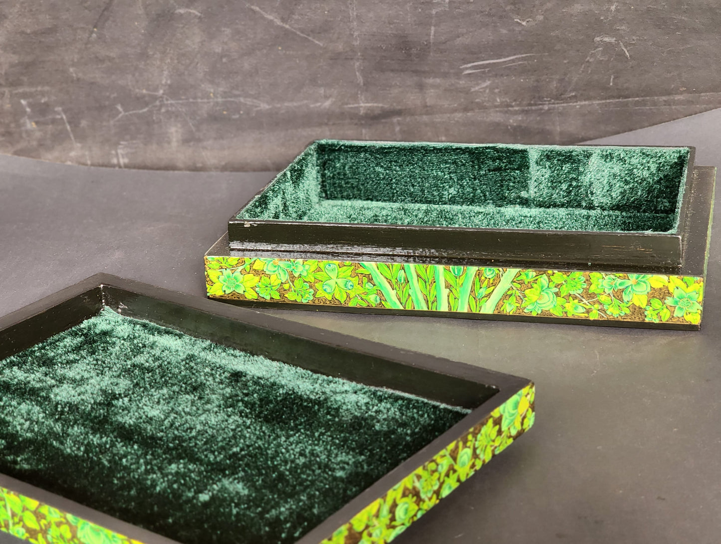 Green jewelry box: Bridesmaid gift for engagement rings and jewellery display-