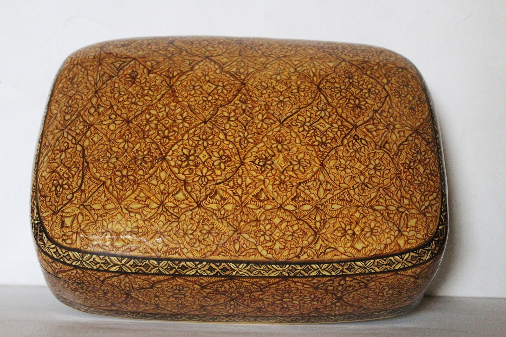 Exquisite Mystery Boxes from Kashmir: Cedar Jewelry Box Made of Lacquered Papier Mache