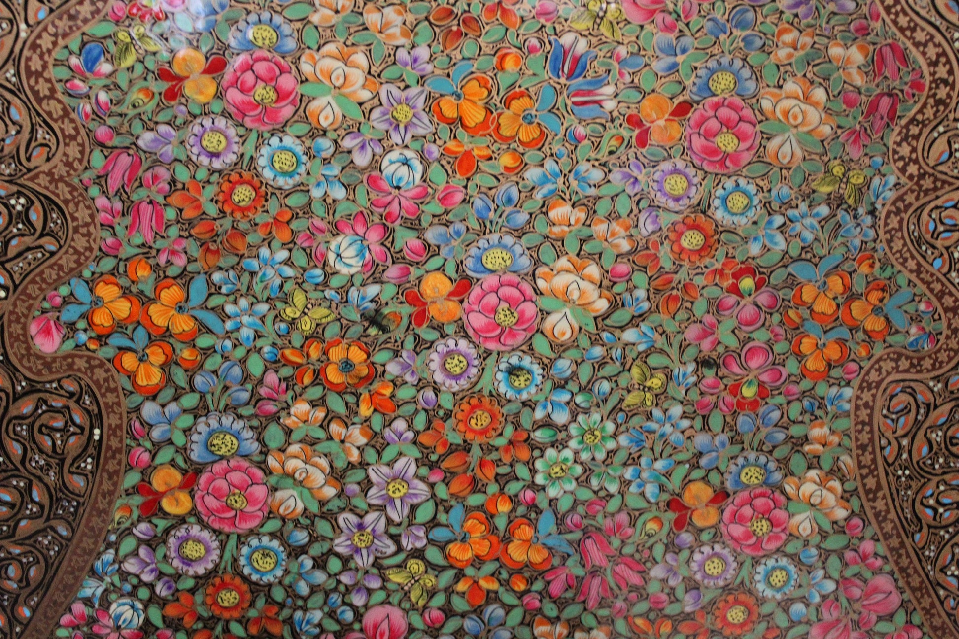 Kashmiri Wall Art Room Divider with fine Hazara floral paintings in a very unique decor style