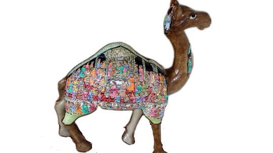 Exquisite Camel Statue Figurines: Antique Paper Mache Mughal Design Sculpture Ornaments for Home Decor