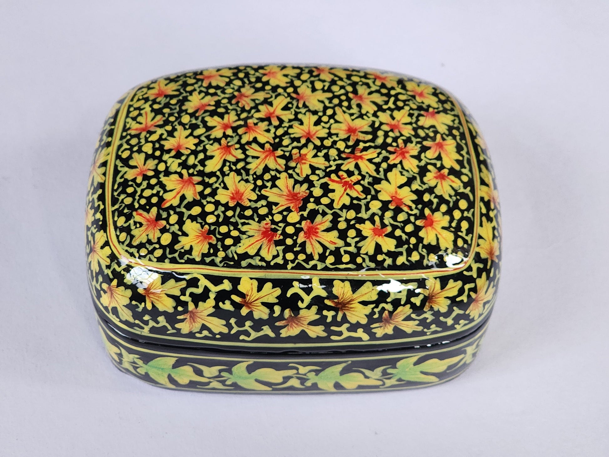 Vintage trinket box for jewelry storage and gift box-