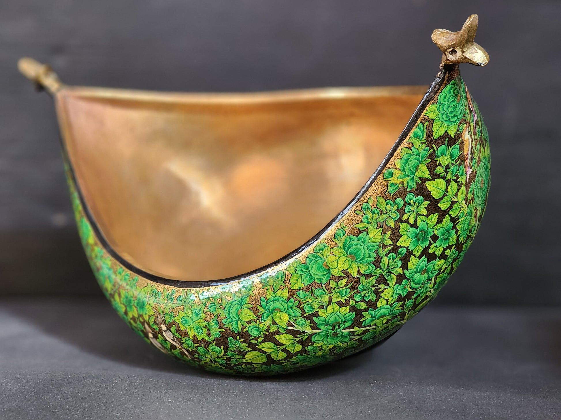 Timeless Elegance: Vintage Brass and Paper Mache Bowl Real Gold Floral Art