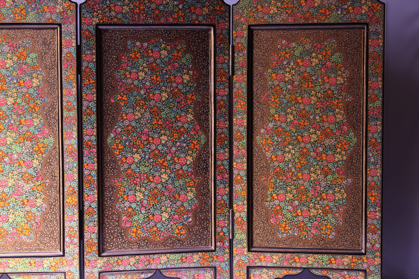 Kashmiri Wall Art Room Divider with fine Hazara floral paintings in a very unique decor style