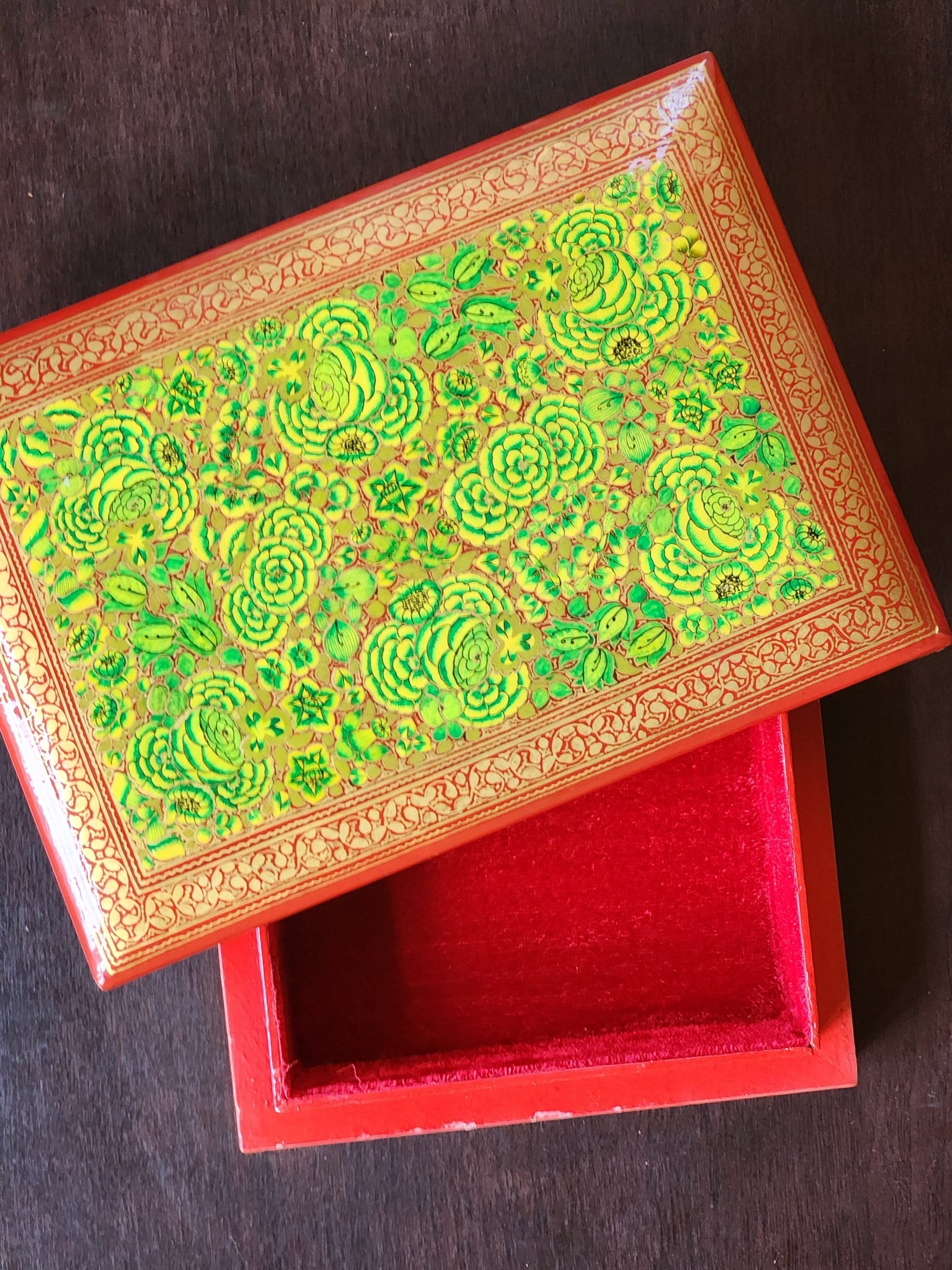 Enchanting green-themed floral jewelry box - Paper Mache Kashmir