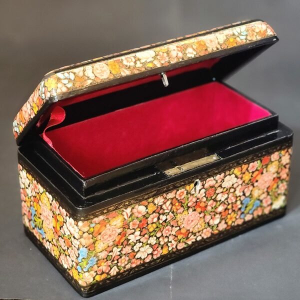 jewelry box mache basket