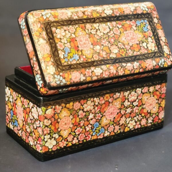 jewelry box mache basket