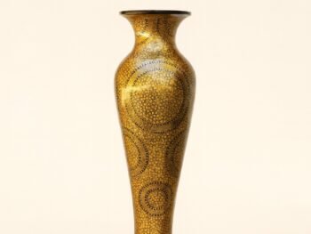 Handmade Cylinder Flower Vase: Add Modern Style to Your Home Decor with This Unique and Elegant Piece