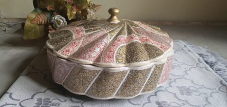 Handmade
bowl - Paper Mache Fruit Bowl with Lid - Silver and Red Sycamore Foliage
Design