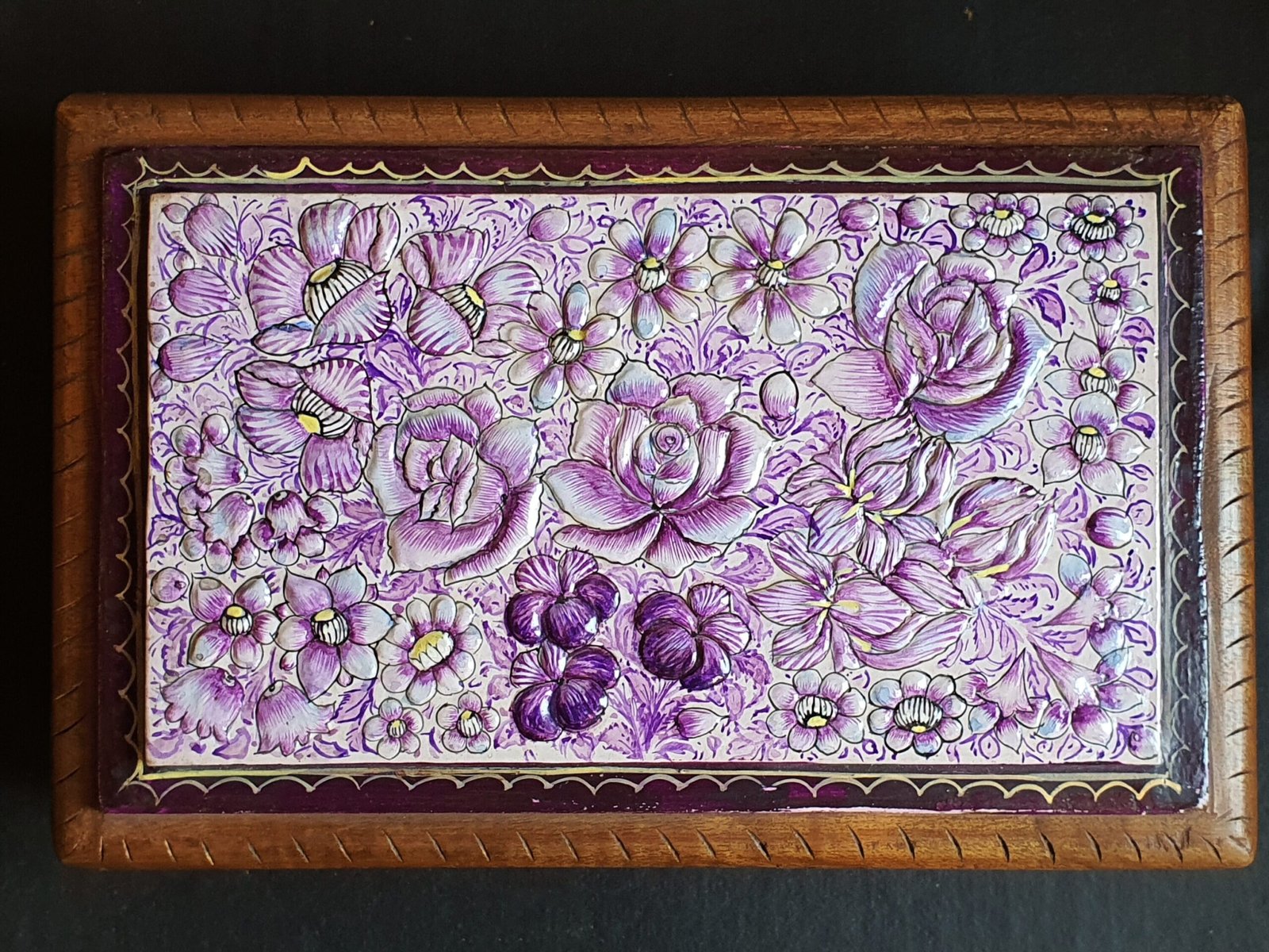 wooden
jewelry box storage with secret slider-