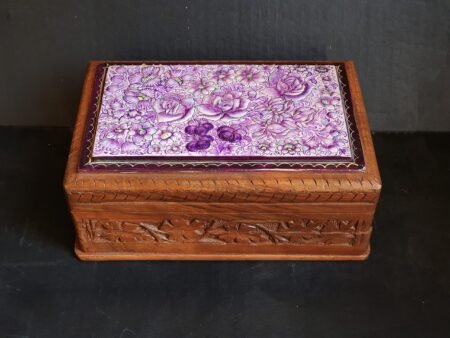 wooden
jewelry box storage with secret slider-
