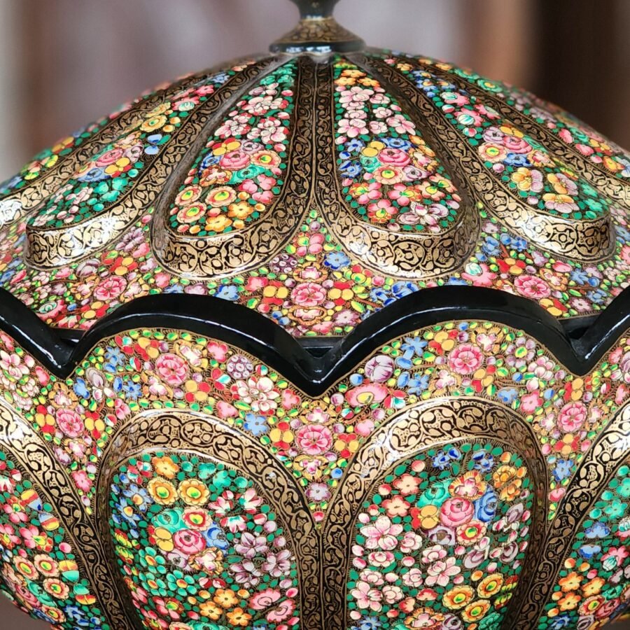 Rotating
bowl Handmade in Kashmir, Paper mache home decor-