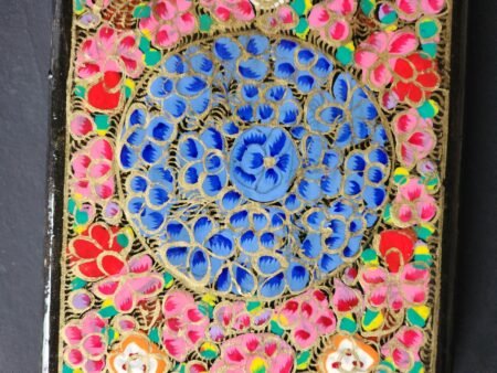 Eco-Friendly
Floral Gold Ring Box – Handcrafted Beauty from Kashmir, India