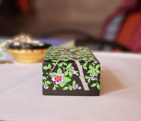 Wooden
gift ring box with painted lacquered daffodil delight-8 inches-
