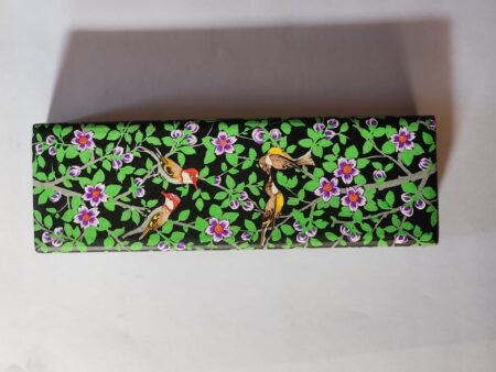 Wooden
gift ring box with painted lacquered daffodil delight-8 inches-