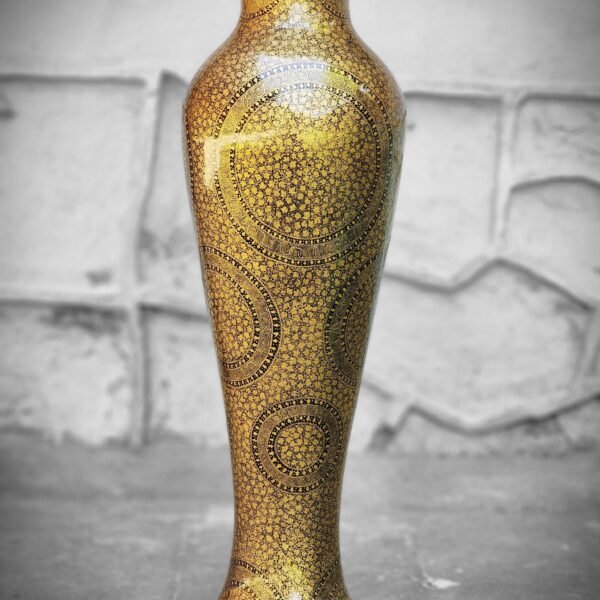 Handmade Cylinder Flower Vase: Add Modern Style to Your Home Decor with This Unique and Elegant Piece