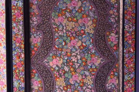 Kashmiri
Wall Art Room Divider with fine Hazara floral paintings in a very unique
decor style