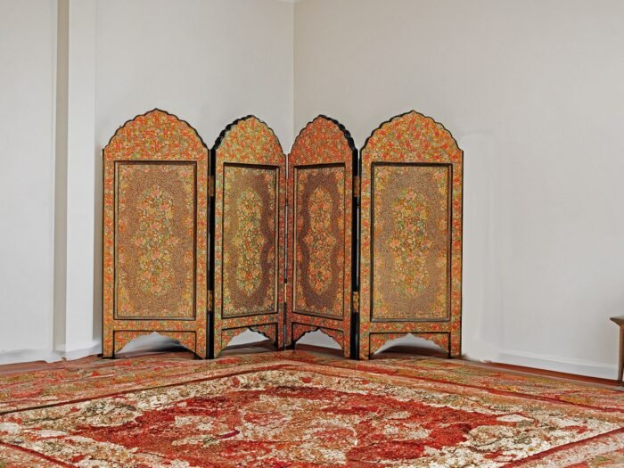 Kashmiri
  Wall Art Room Divider with fine Hazara floral paintings in a very unique
  decor style