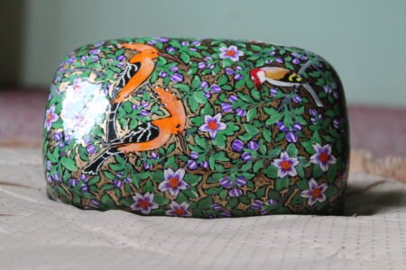 Crafted Hoopoe Haven Papier Mâché Box – 7x4 Inch Hand-Painted Kashmiri Art - Image 4