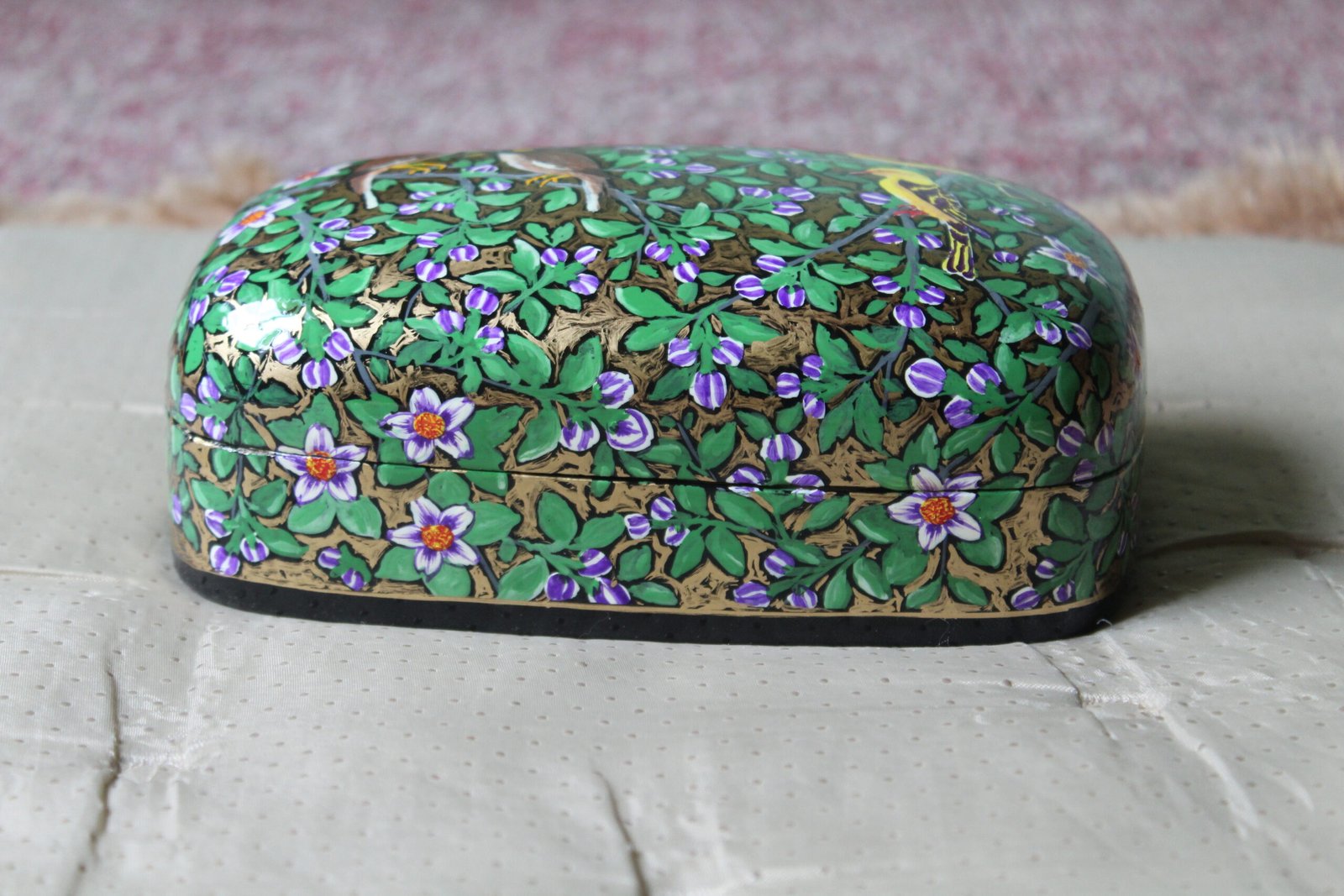 Golden Oriole Garden Papier Mâché Box – 7x 4 Inch Hand-Painted Kashmiri Art - Image 3