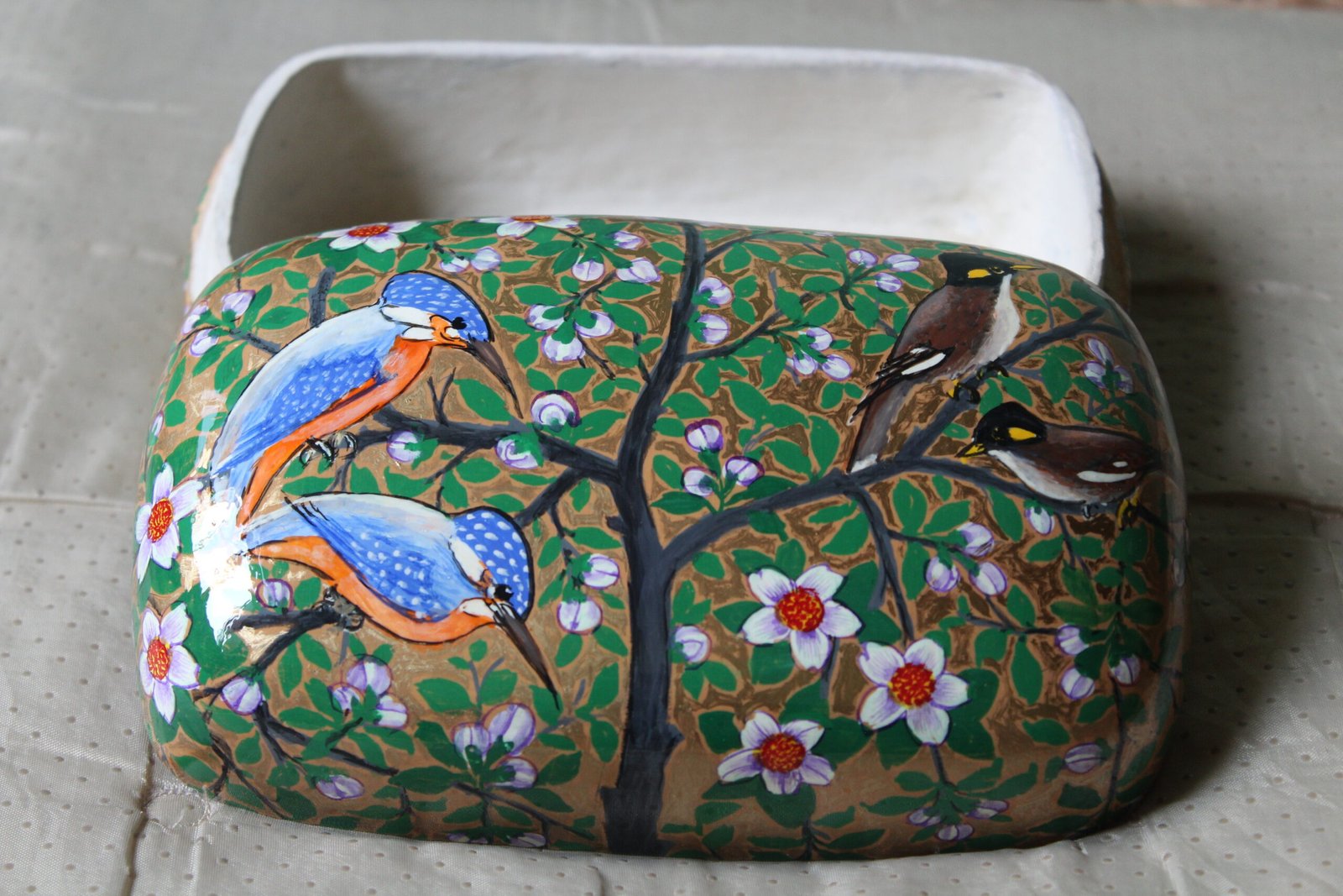 Kingfisher Blossom Papier Mâché Box – 7x4 Inch Hand-Painted Kashmiri Art - Image 3
