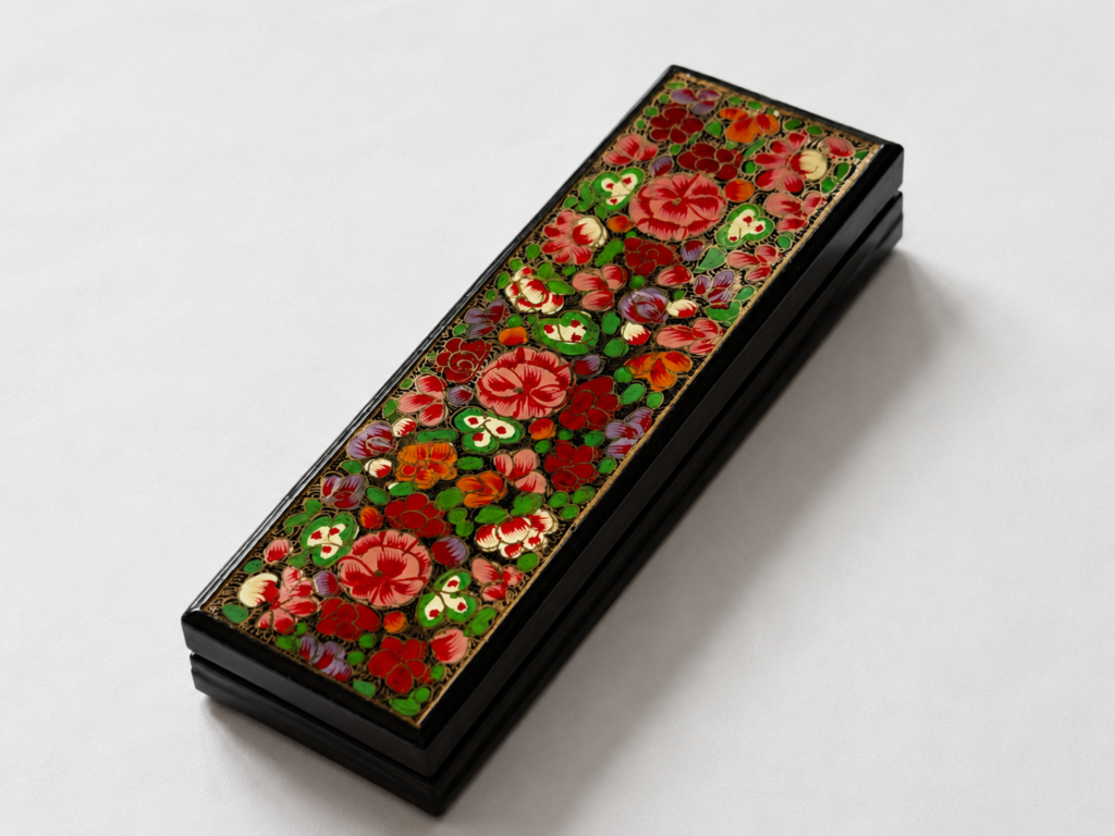Decorative enamel box with floral design, Decorative Floral Enamel Box – Artisan Lacquer Home Decor
