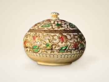 Artisan Chinar Jewelry Box – Traditional Kashmiri Paper Mâché Gift Box