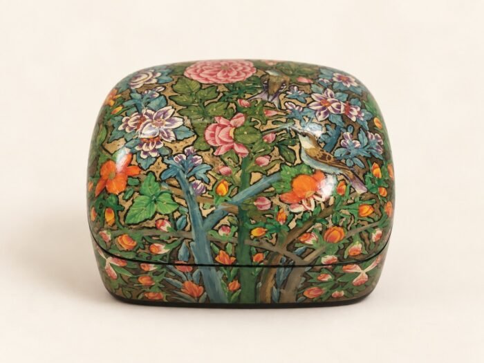 Orange blossom garden papier mache box hand-painted with pink peony, orange blossoms and a songbird on green foliage, small Kashmiri jewelry box