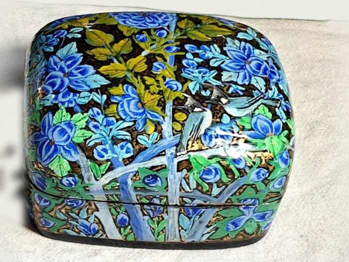 Bulbul papier mache box, Blue Garden No. 3, hand-painted with a pair of crested bulbuls and real 24K gold strokes, with the lid on