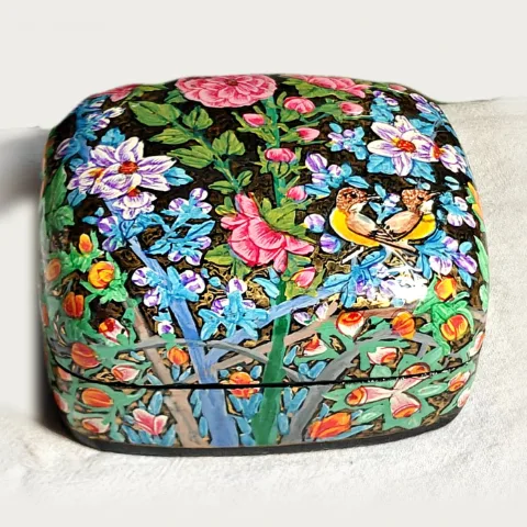 Rose Garden papier mache gift box